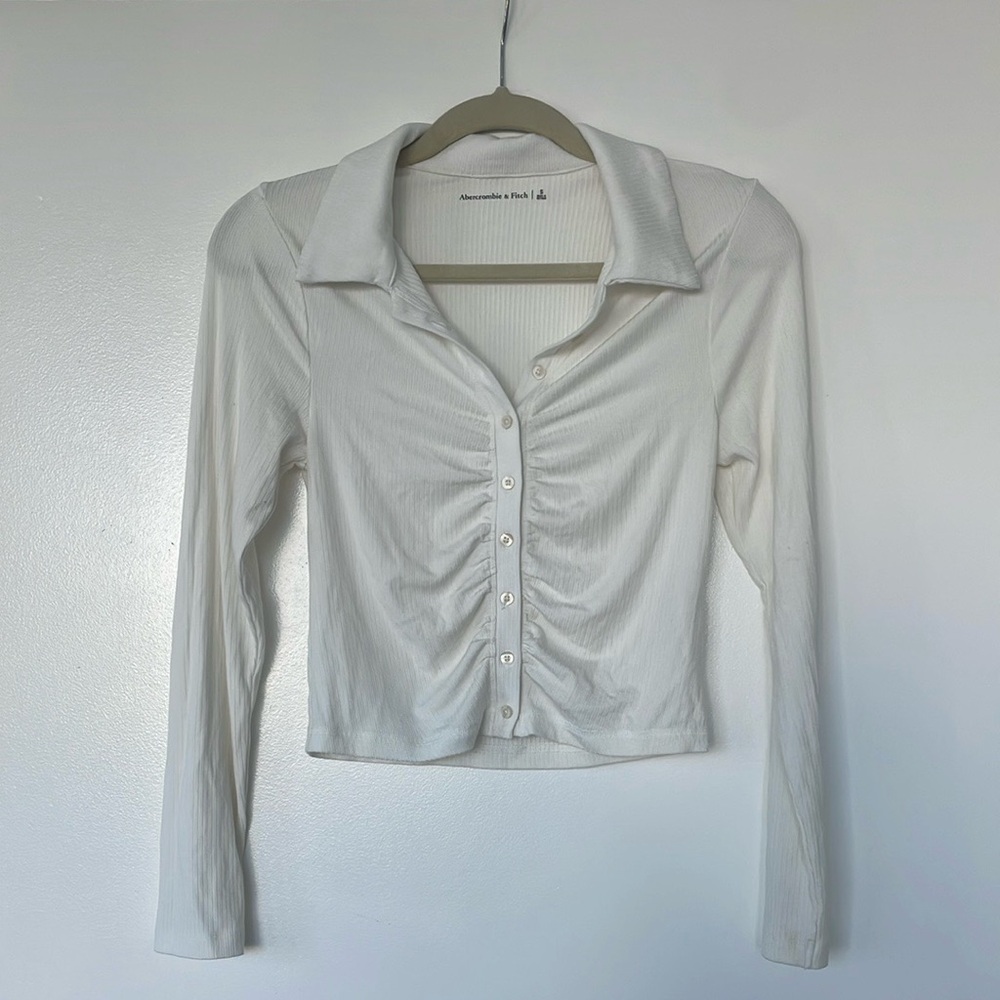 Abercrombie & Fitch White Button-Down Long-Sleeve Top